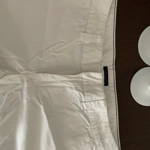 Tommy Hilfiger ladies shorts size 12 - Picture 2 of 5